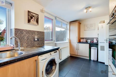 undefined, Park Lane, Hornchurch RM11