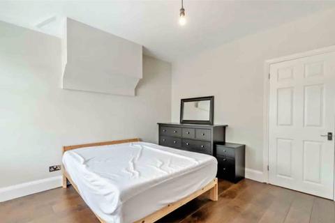 undefined, Hilliard Road, Northwood, HA6