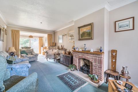 undefined, Matthew Arnold Close, Cobham, KT11