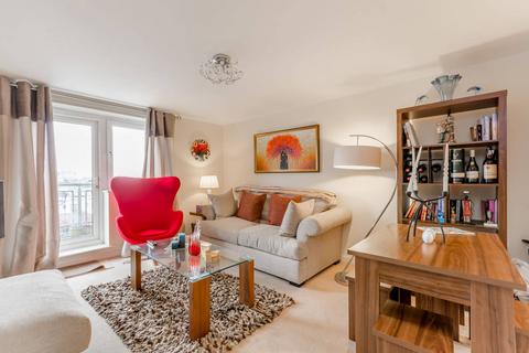 1 bedroom flat to rent, Singapore Road, Ealing, London, W13