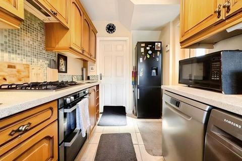 3 bedroom semi-detached house for sale, Chelmsford Avenue, Sheffield S26