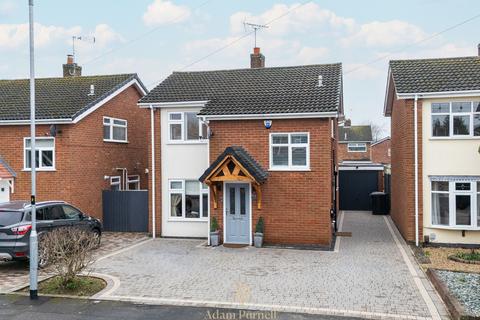 3 bedroom detached house for sale, Brechin Close, Hinckley, LE10