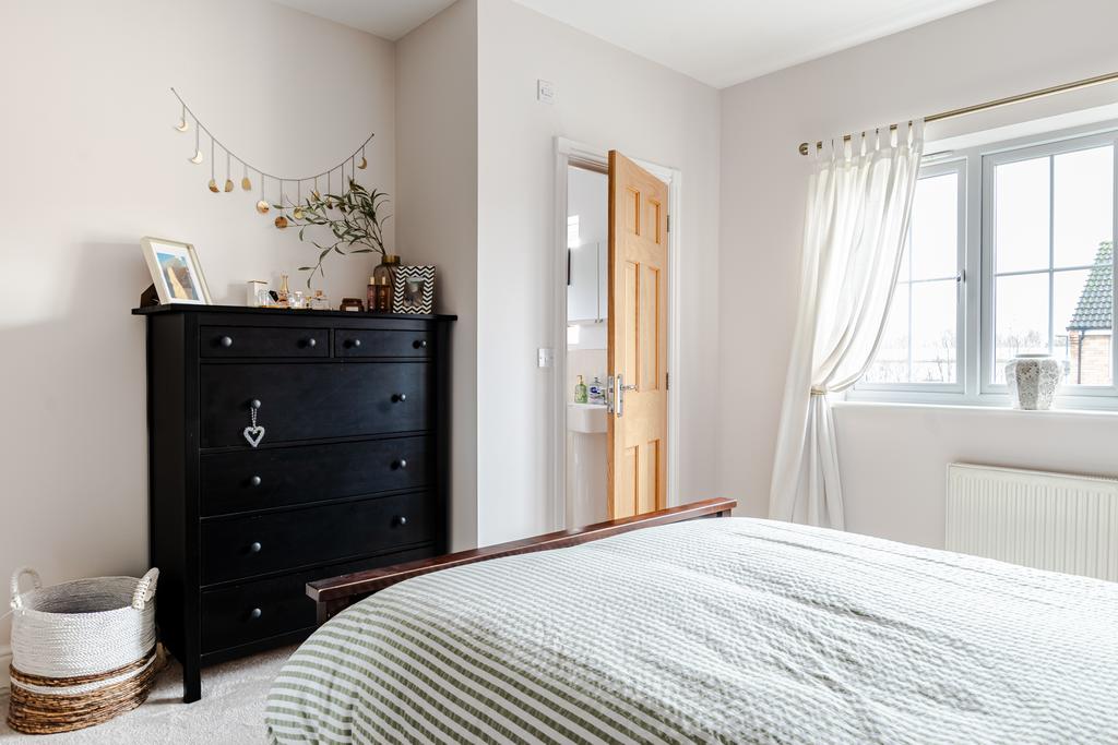 Bedroom1b
