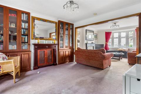 undefined, Baker Street, Potters Bar EN6