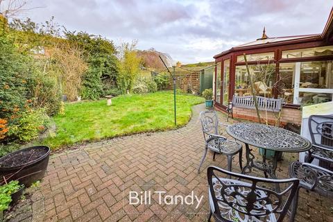 3 bedroom detached bungalow for sale, Boxer Close, Handsacre, Rugeley, WS15