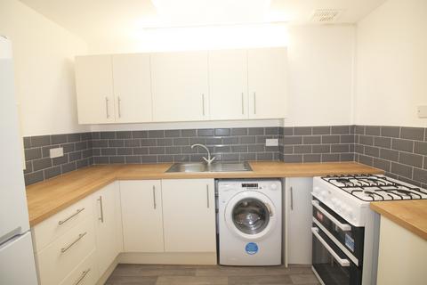 2 bedroom apartment to rent, Frimley, Surrey GU16