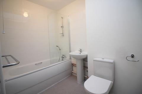 2 bedroom apartment to rent, Frimley, Surrey GU16