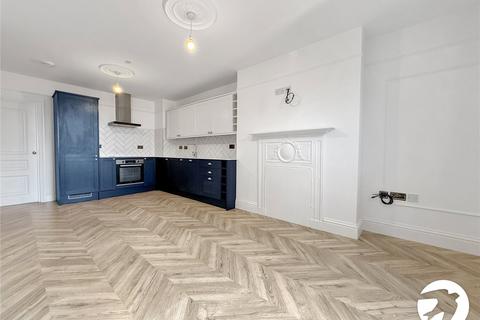 2 bedroom flat to rent, Station Street, Sittingbourne, Kent, ME10