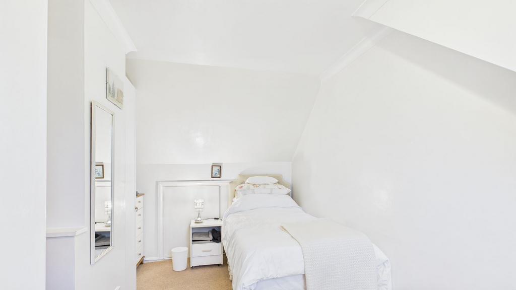 Bedroom2