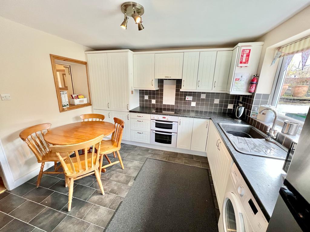 5d I2u1sq W0yr UGPHXtleb A.jpg