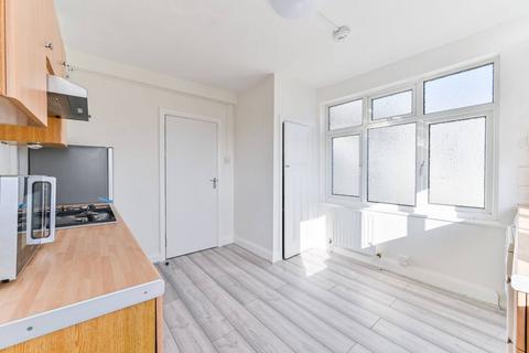 undefined, London Road, Sutton, SM3
