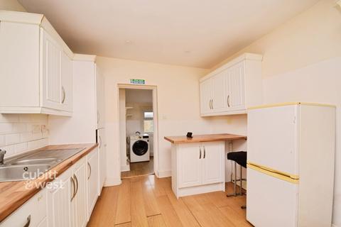 undefined, Burlington Road Thornton Heath CR7
