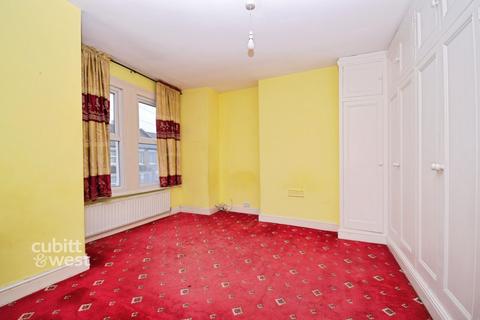 undefined, Burlington Road, Thornton Heath CR7