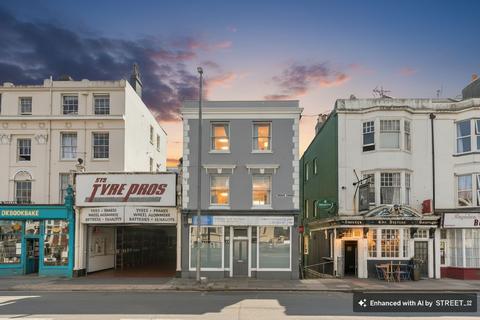 2 bedroom flat to rent, Victoria Terrace, Hove, BN3