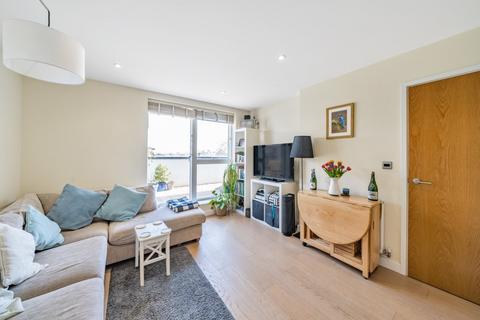 2 bedroom flat for sale, Clapham Road, London, SW4