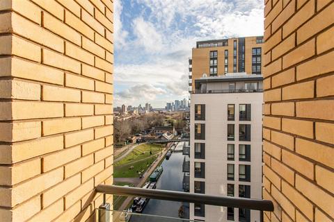 undefined, Regalia Point, Bethnal Green, E2