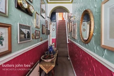 3 bedroom end of terrace house for sale, Stone Street, Stoke-On-Trent