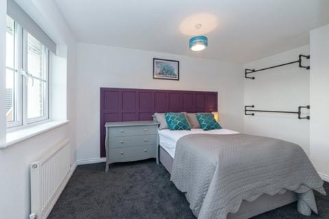 undefined, Otter Close, Aldershot, Hampshire, GU12