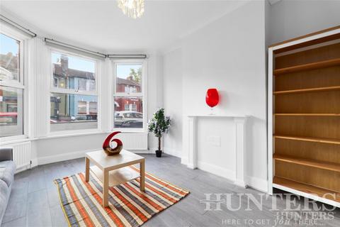 2 bedroom flat to rent, Kitchener Road, London, N17