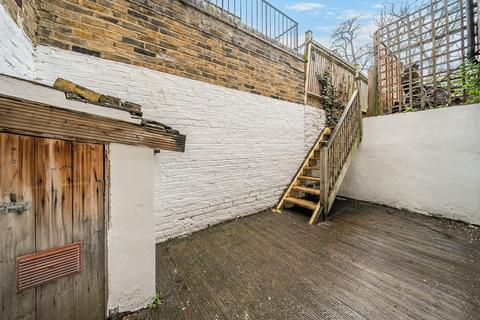 2 bedroom apartment for sale, Wilson Road, London