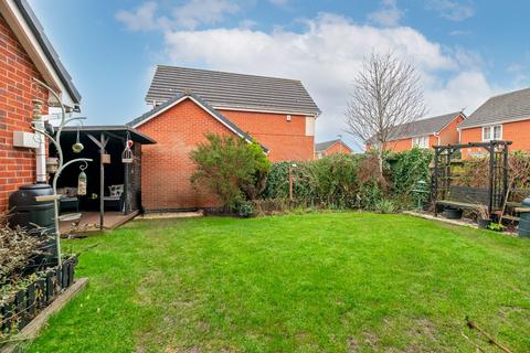 4 bedroom detached house for sale, Jamestown Avenue, Great Sankey, WA5