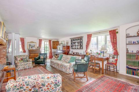 5 bedroom cottage for sale, 4 Robin Close, High Wycombe HP15