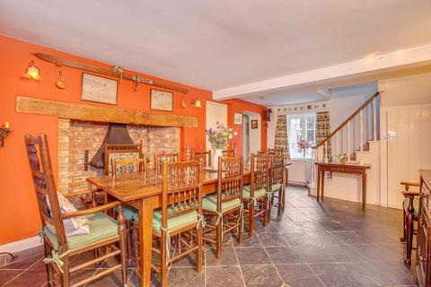 5 bedroom cottage for sale, 4 Robin Close, High Wycombe HP15