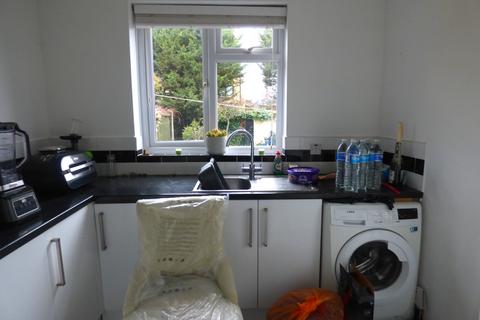 undefined, St Lawrence Road, Upminster, RM14