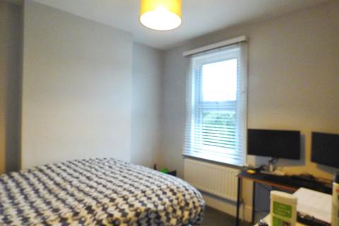 undefined, St Lawrence Road, Upminster, RM14