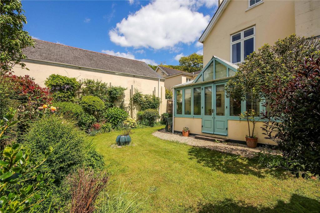 6 Coleridge House - Private Garden 2