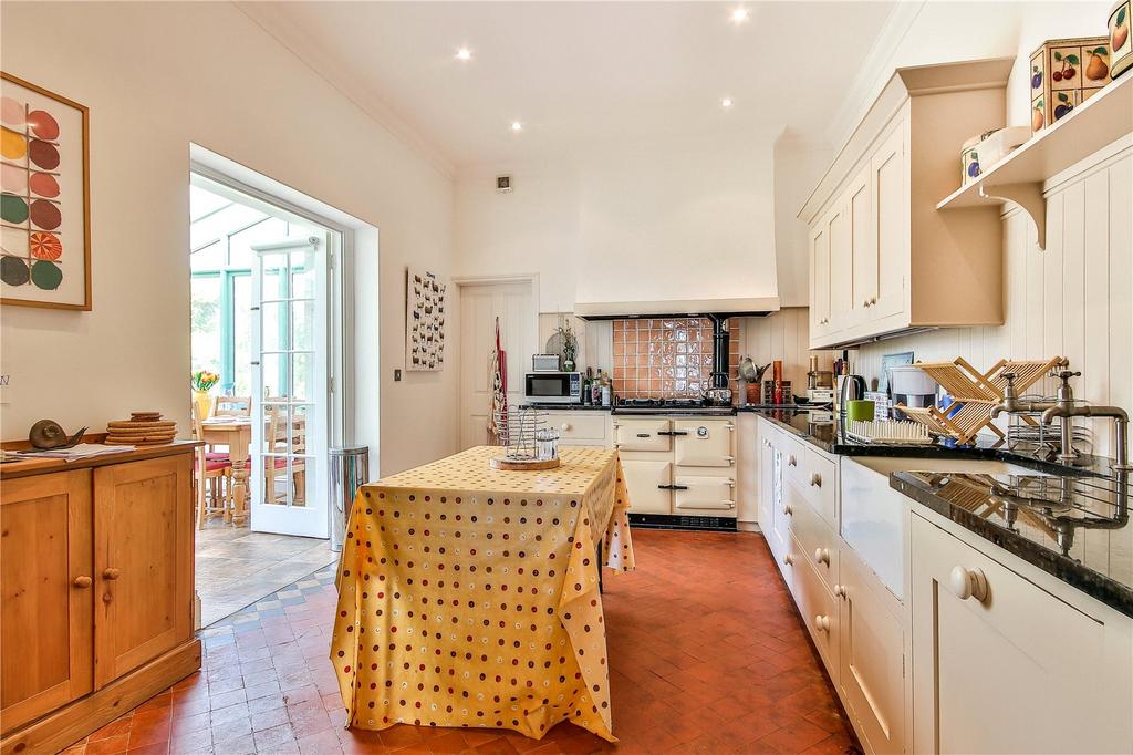 6 Coleridge House - Kitchen