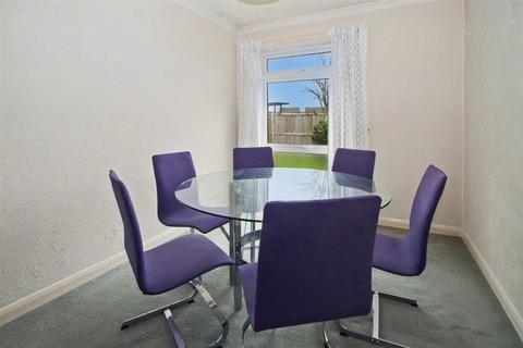 3 bedroom bungalow for sale, Bedford MK41