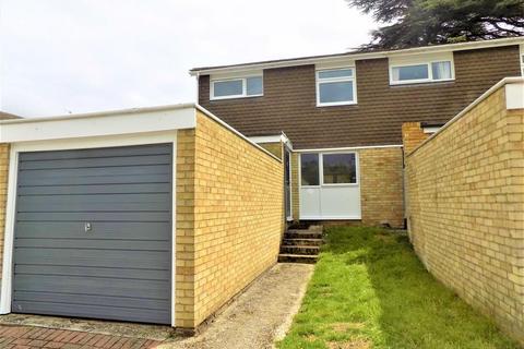 3 bedroom end of terrace house for sale, Stanton Drive, Fleet GU51