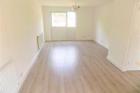 3 bedroom end of terrace house for sale, Stanton Drive, Fleet GU51