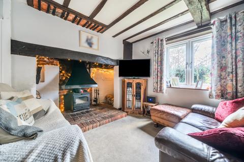 4 bedroom detached house for sale, Botley Road, Fair Oak, Eastleigh, Hampshire, SO50