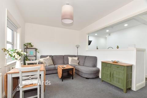 2 bedroom flat for sale, Richmond House, Herne Bay CT6