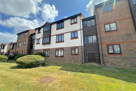 undefined, Marchside Close, Hounslow TW5