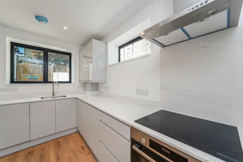 undefined, Pellatt Grove, London N22