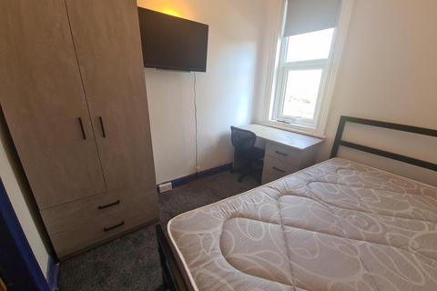 undefined, Cliff Road, Leeds