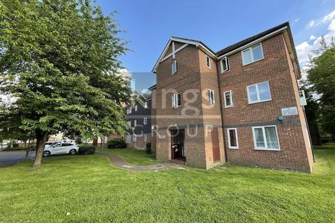 1 bedroom flat to rent, Mandeville Court, London