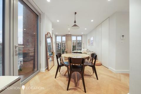 undefined, Mapple Path, E5 8FF