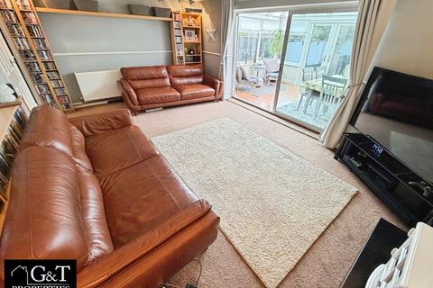 3 bedroom semi-detached house for sale, Stanford Drive, Rowley Regis