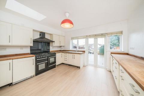 undefined, Broome Road, Hampton TW12