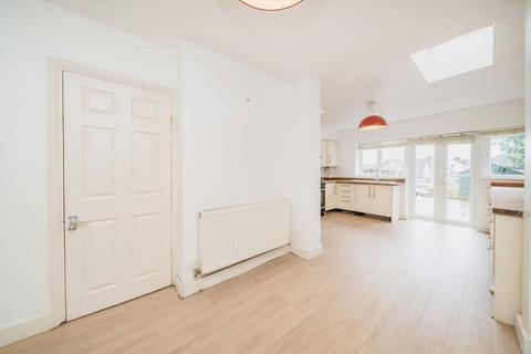 undefined, Broome Road, Hampton TW12