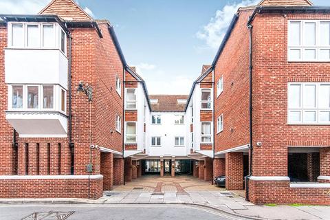 2 bedroom flat for sale, Stour Street, Kent CT1