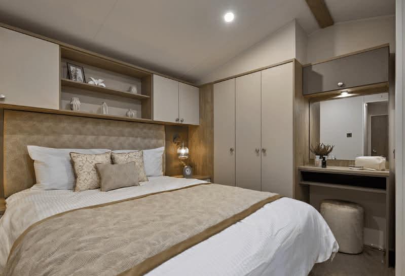 Salisbury 4 (1)