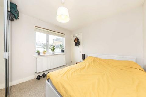 1 bedroom flat to rent, Bassano Street, London SE22
