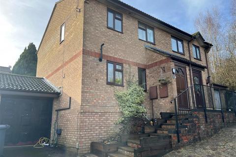 undefined, Linkway, Salisbury