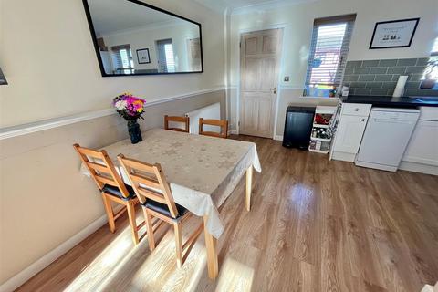 undefined, Linkway, Salisbury