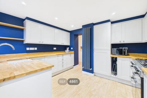undefined, Nottingham NG15